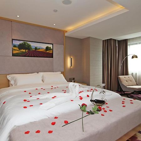 Lavande Hotel Nanjing Guanghua Gate Nanjing University Of Aeronautics And Astronautics ภายนอก รูปภาพ